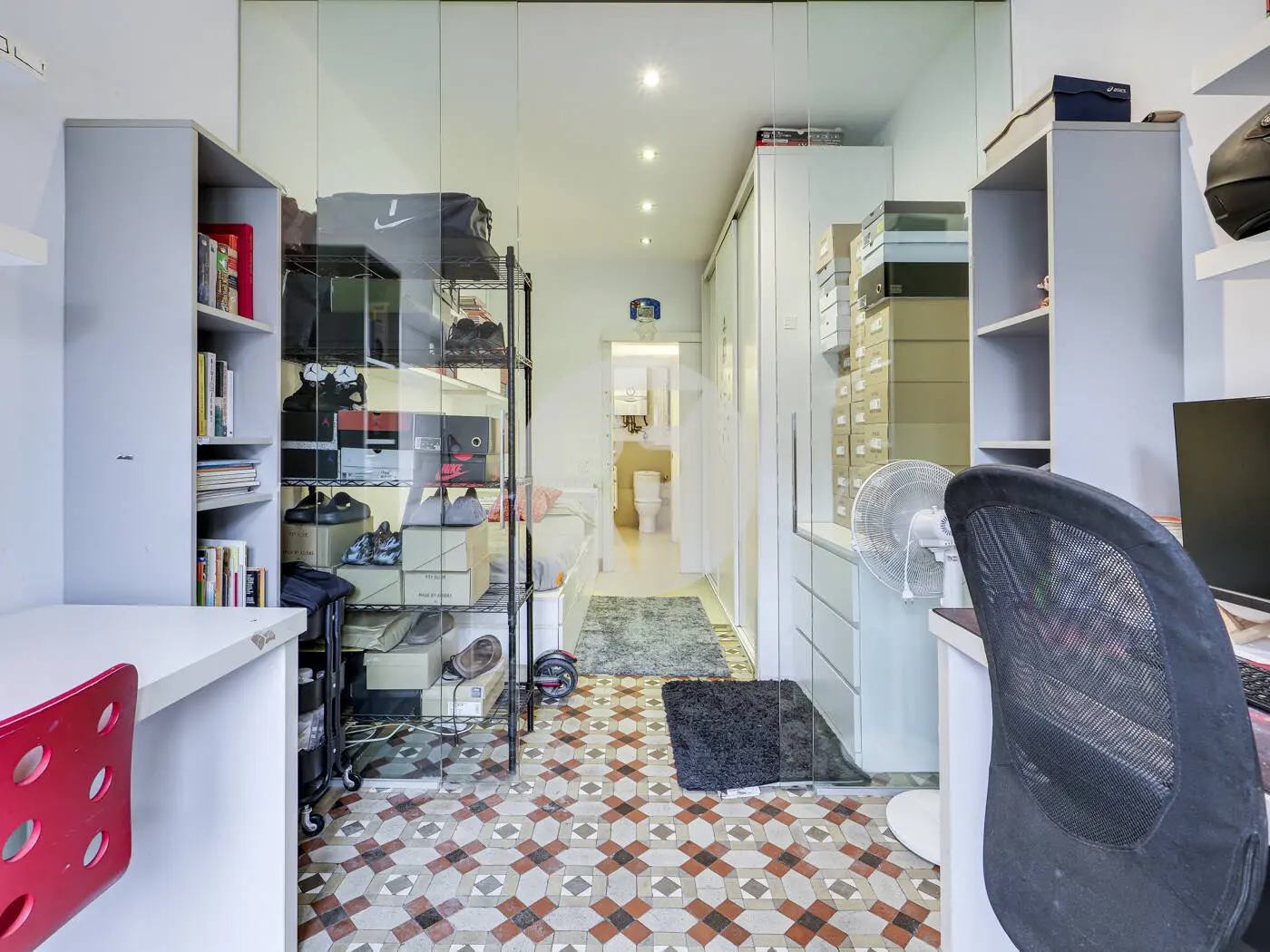 Magnificent 3 bedroom apartment in the Dreta de l'Eixample of Barcelona 38