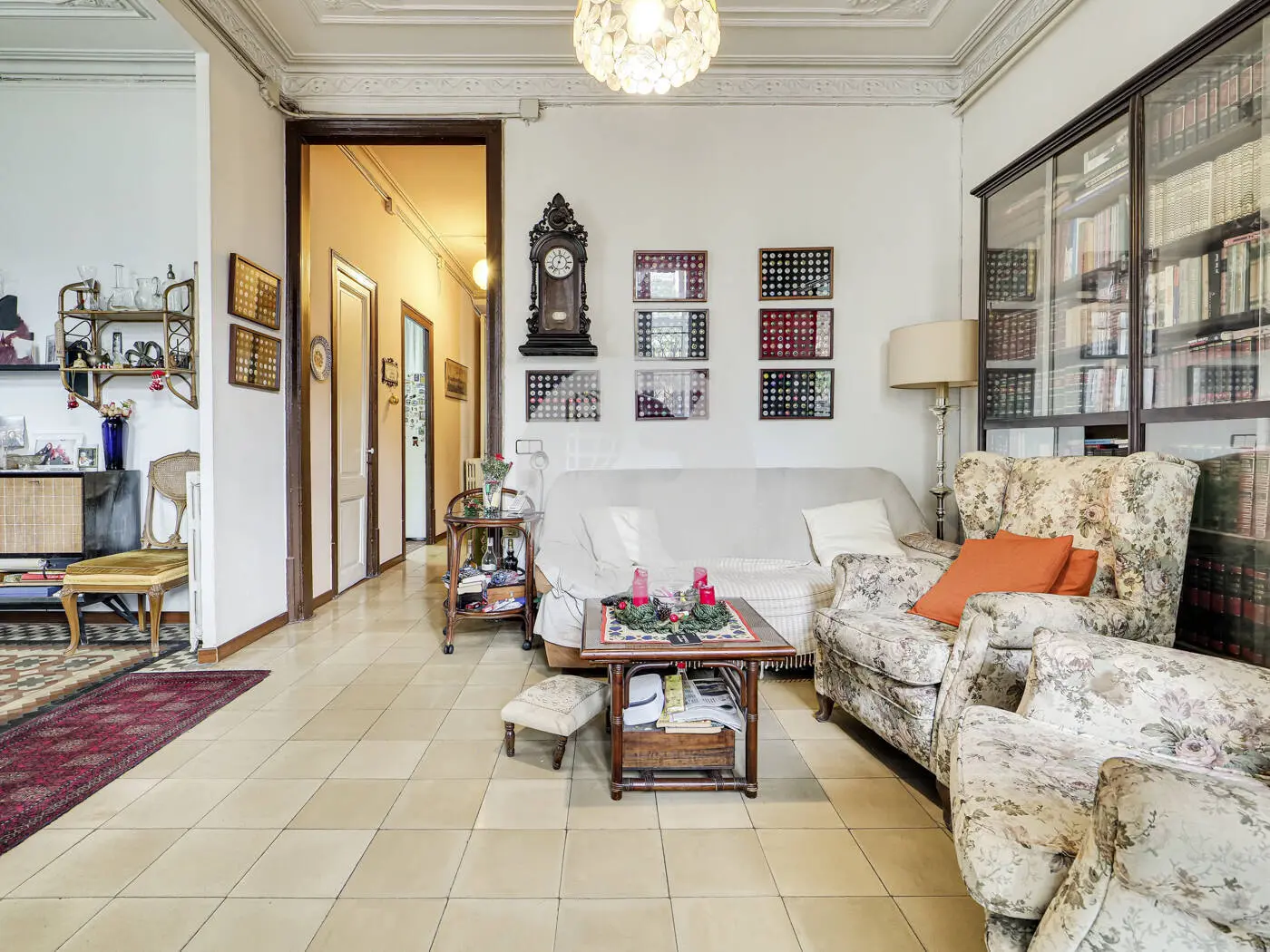 Magnificent apartment is for sale in the Dreta de l'Eixample of Barcelona 4