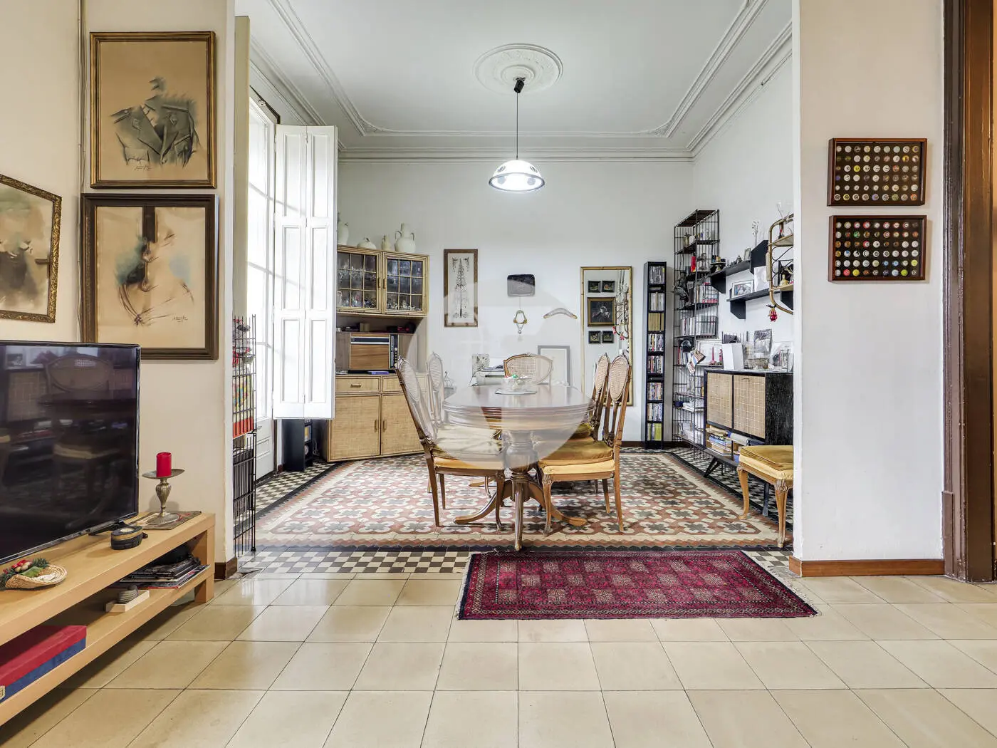Magnificent apartment is for sale in the Dreta de l'Eixample of Barcelona 6