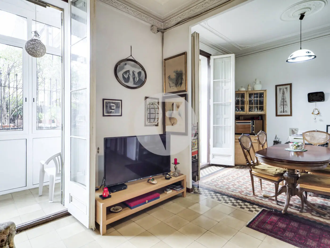 Magnificent apartment is for sale in the Dreta de l'Eixample of Barcelona 11