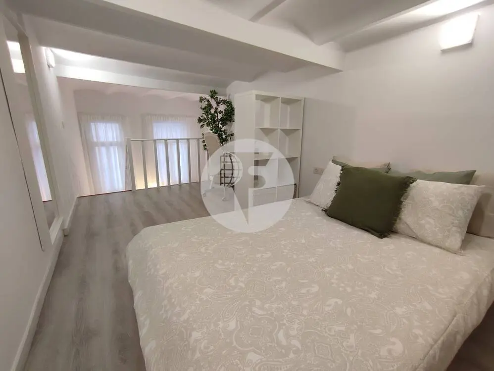 Spectacular apartment in the heart of Poble Sec, Barcelona. 6