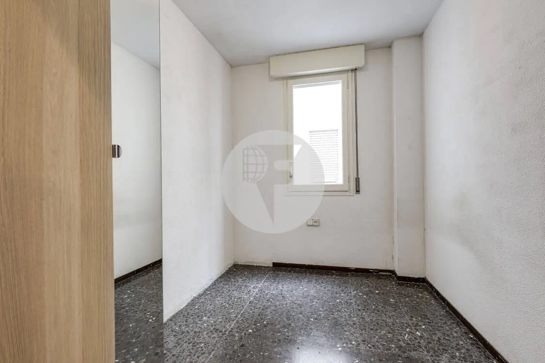 Splendid apartment for sale in the heart of the Sant Antoni neighborhood 29