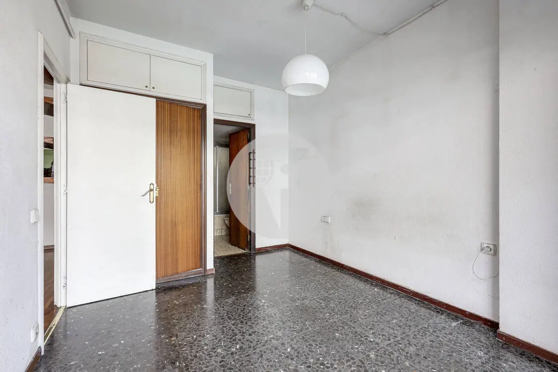 Splendid apartment for sale in the heart of the Sant Antoni neighborhood 13