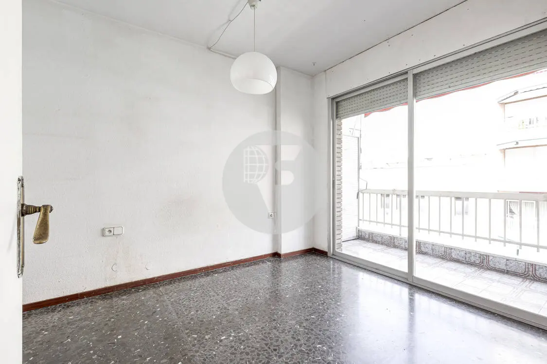 Splendid apartment for sale in the heart of the Sant Antoni neighborhood 12