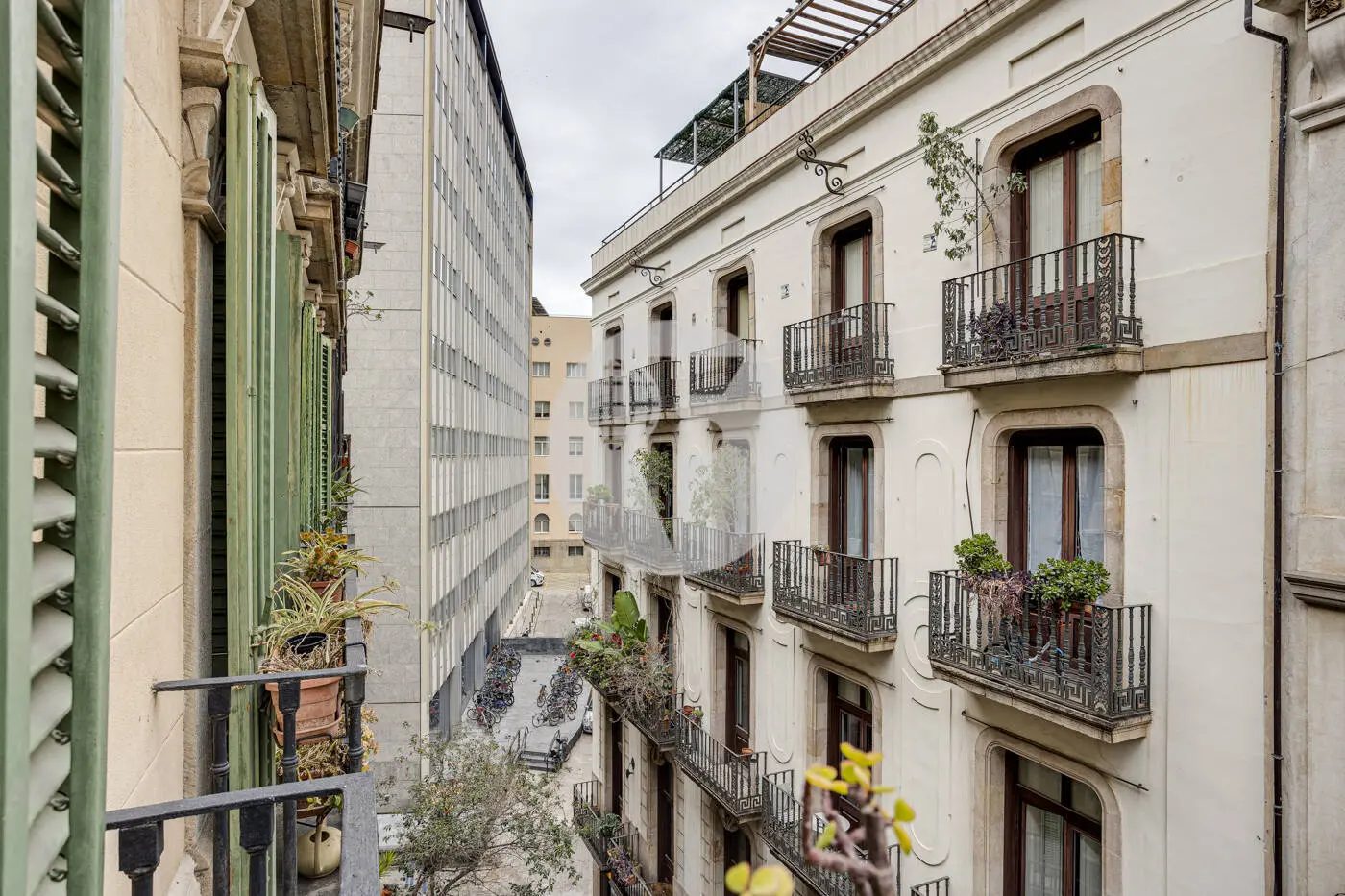 Apartment for you in the heart of Barcelona's Barri Gòtic 10