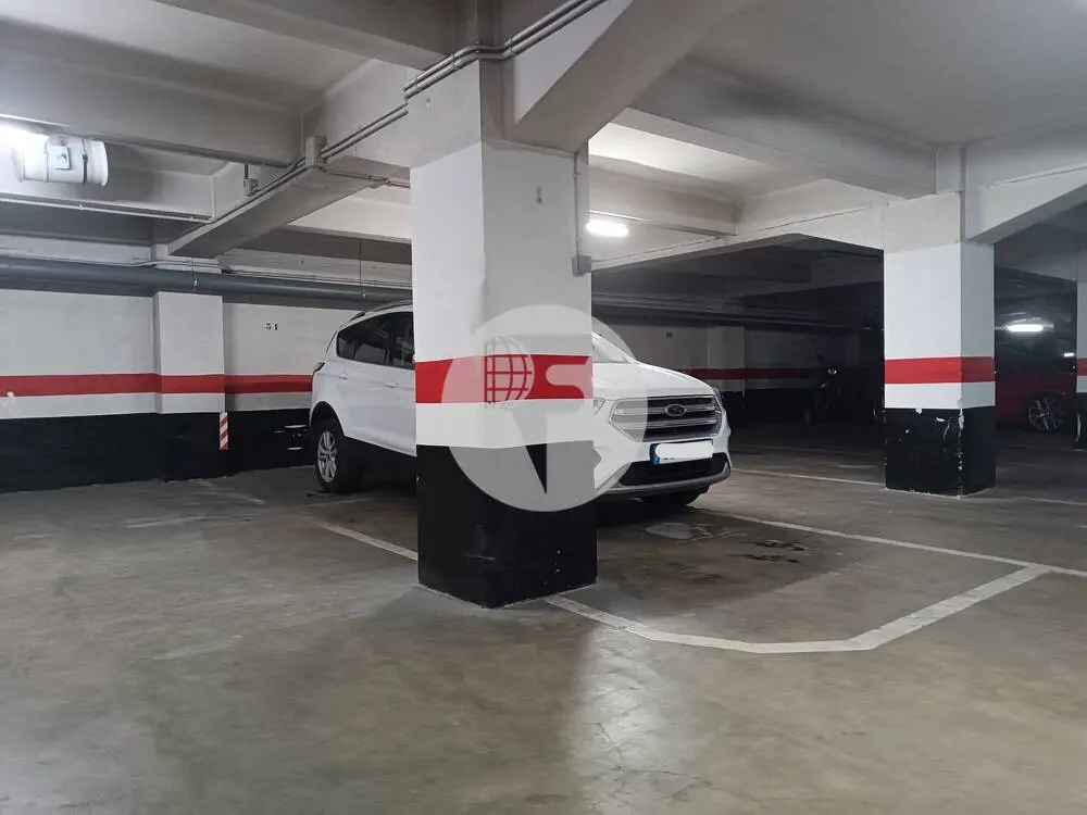 Parking space for sale, located on Tallers Street in Barcelona 2