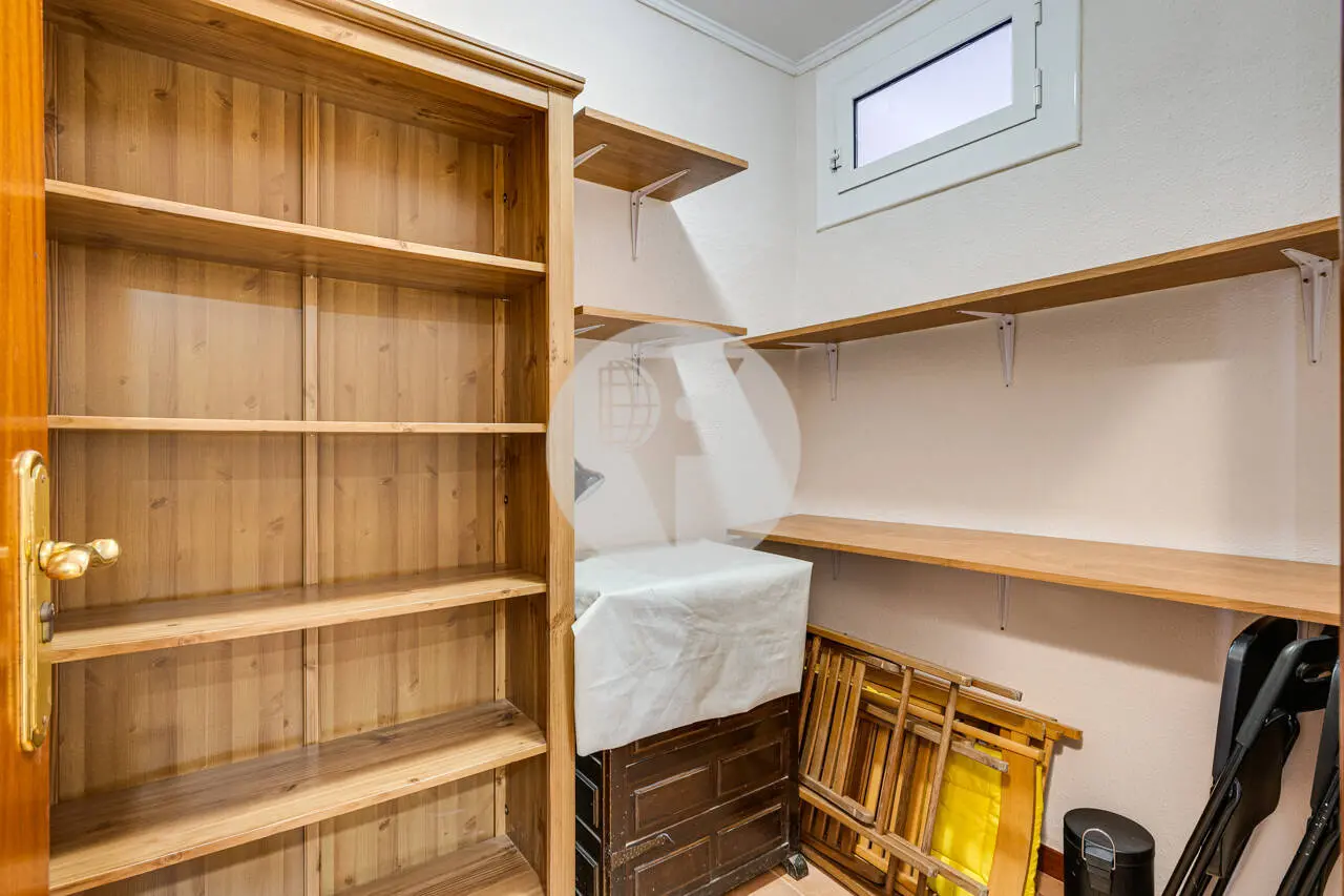 Exclusivo piso en venta en Ciutat Vella - imagen 8