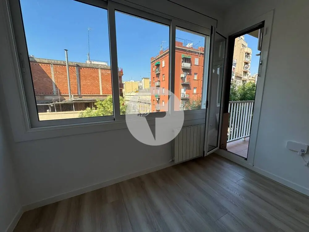 Piso en venta en Barcelona, en la calle Riera Blanca - imagen 3