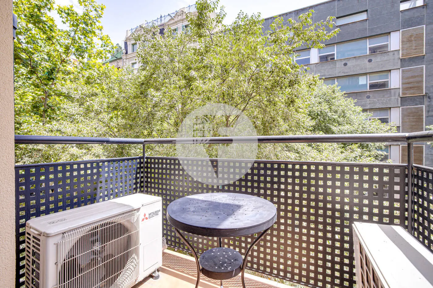 Luminoso piso exterior con opción de plaza de parking en la Nova Esquerra de l’Eixample - imagen 37