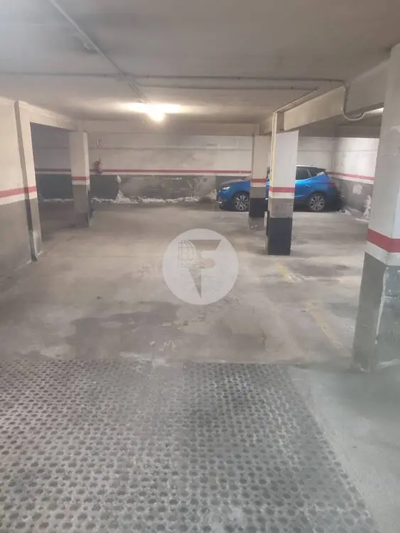 PLAZA DE APARCAMIENTO EN VILA DE GRÀCIA JUNTO A PLAÇA LESSEPS - imagen 6
