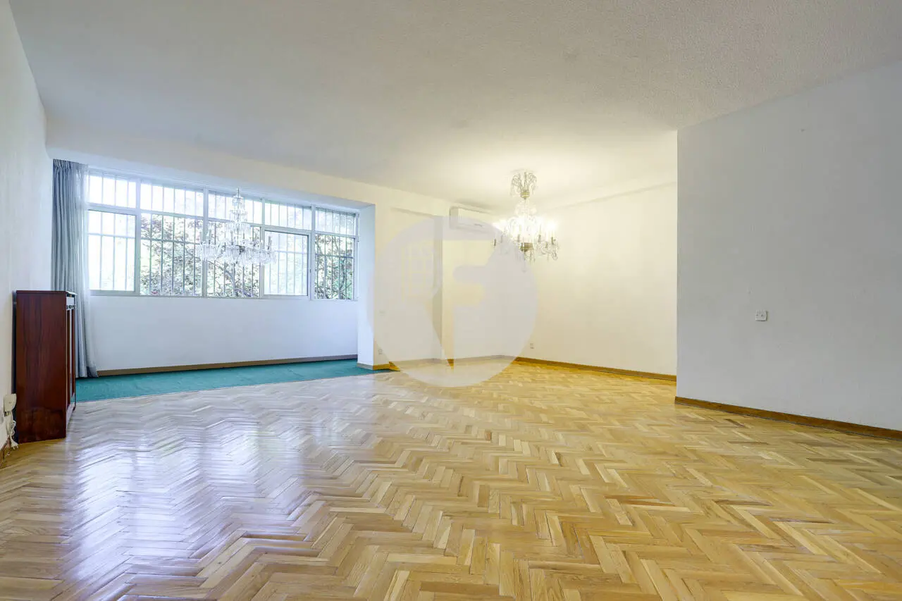 Piso en venta en calle Condado de Treviño - imagen 3