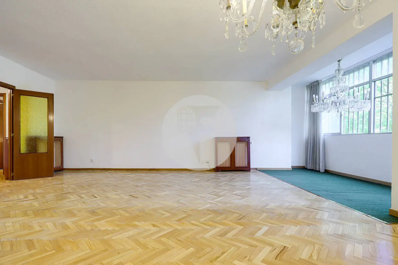 Piso en venta en calle Condado de Treviño - imagen 5