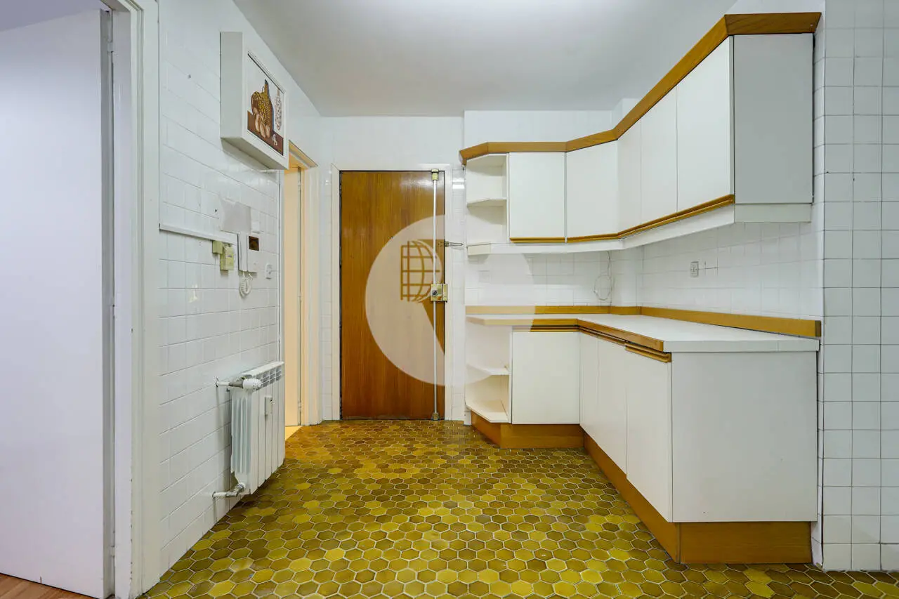 Piso en venta en calle Condado de Treviño - imagen 17