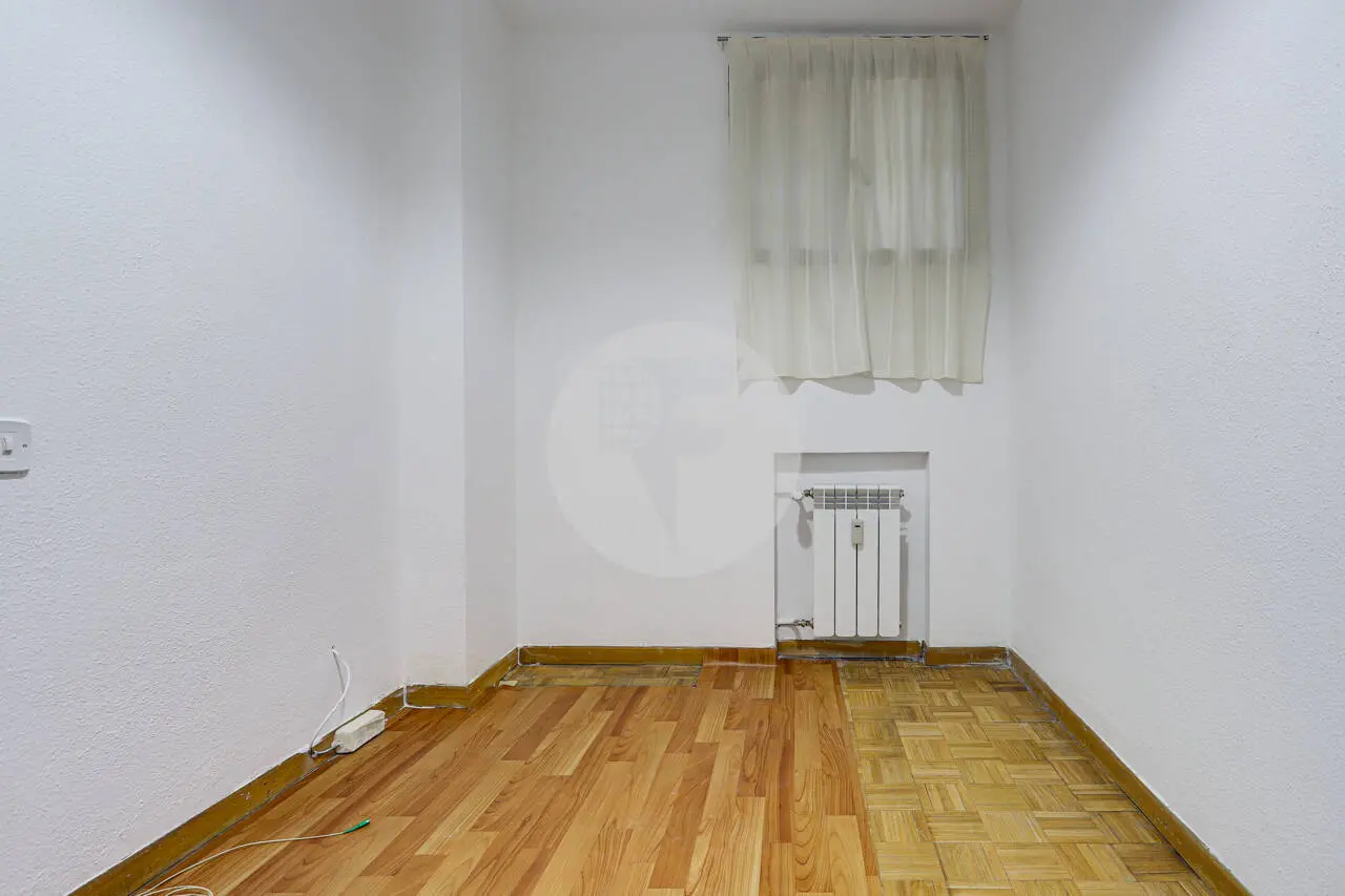 Piso en venta en calle Condado de Treviño - imagen 19