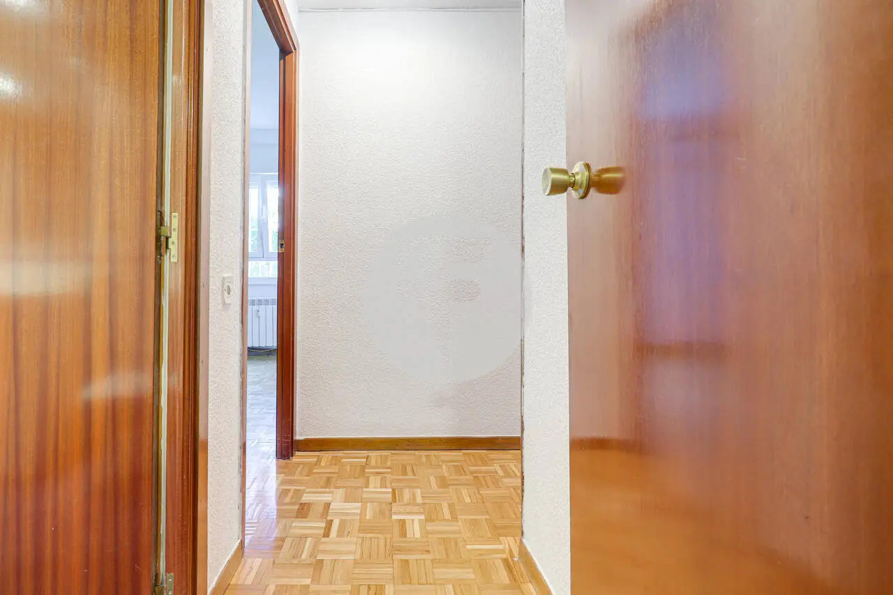 Piso en venta en calle Condado de Treviño - imagen 23