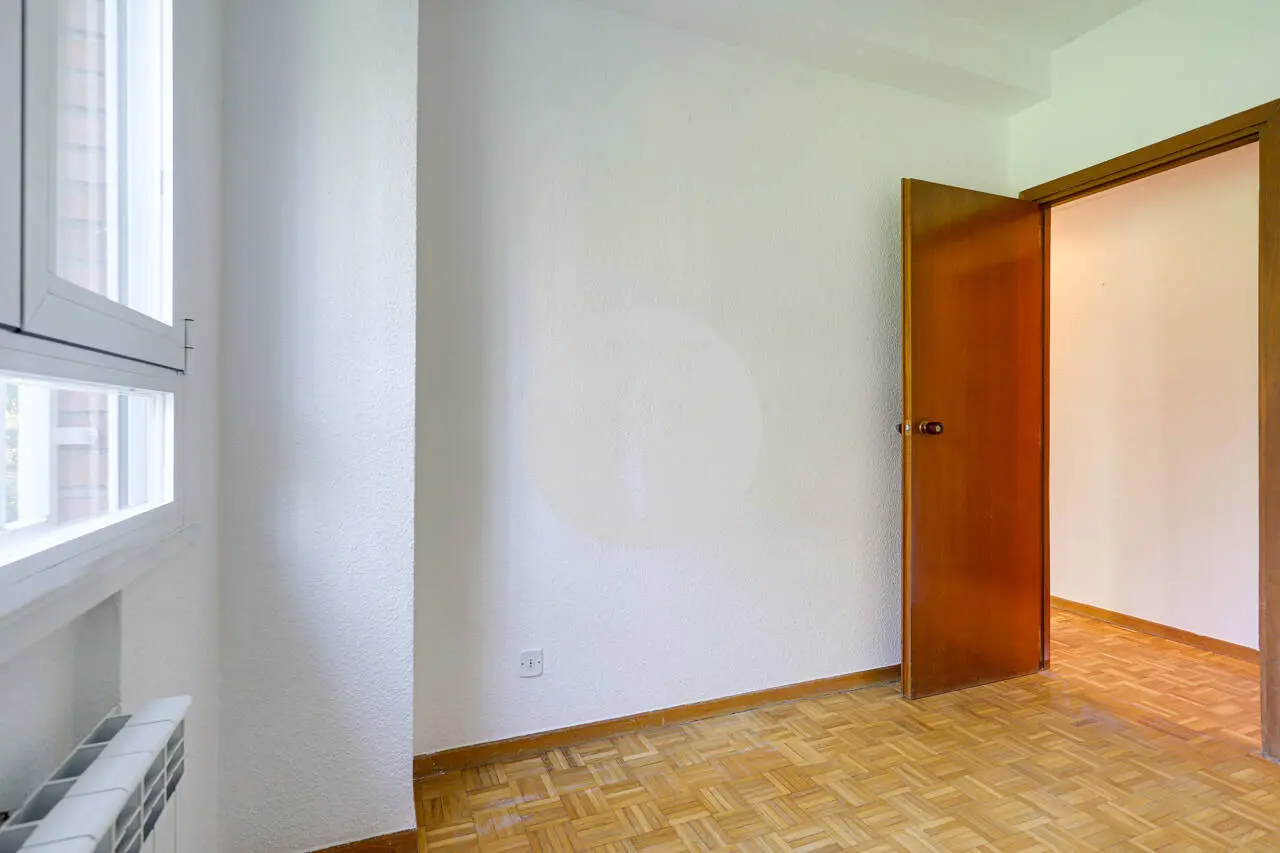 Piso en venta en calle Condado de Treviño - imagen 30