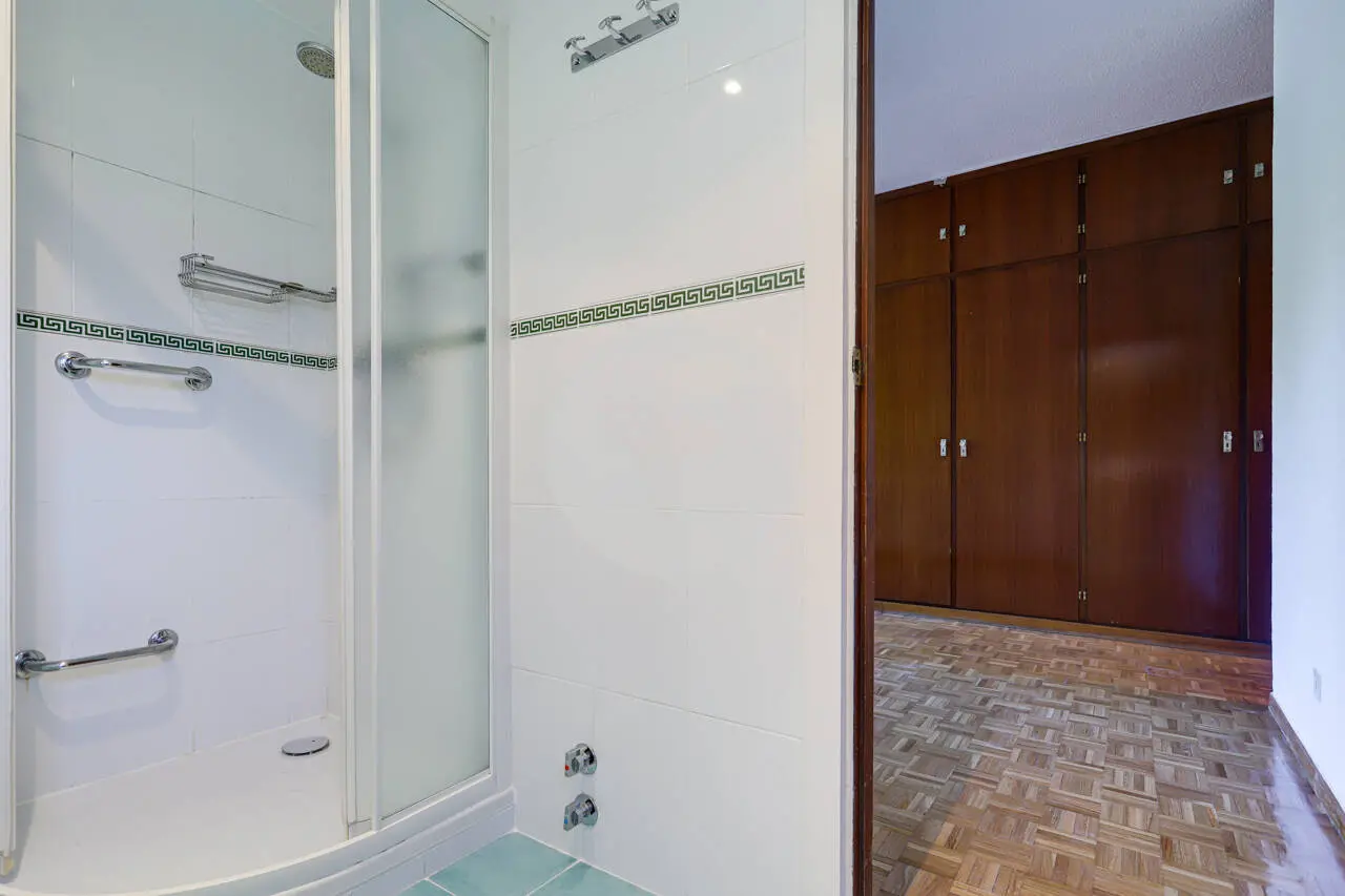 Piso en venta en calle Condado de Treviño - imagen 40