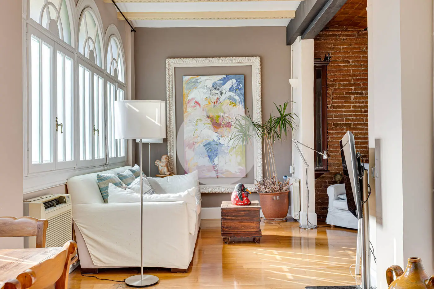 Singular vivienda de 188 m² ubicada junto al Mercat del Ninot, Barcelona - imagen 3