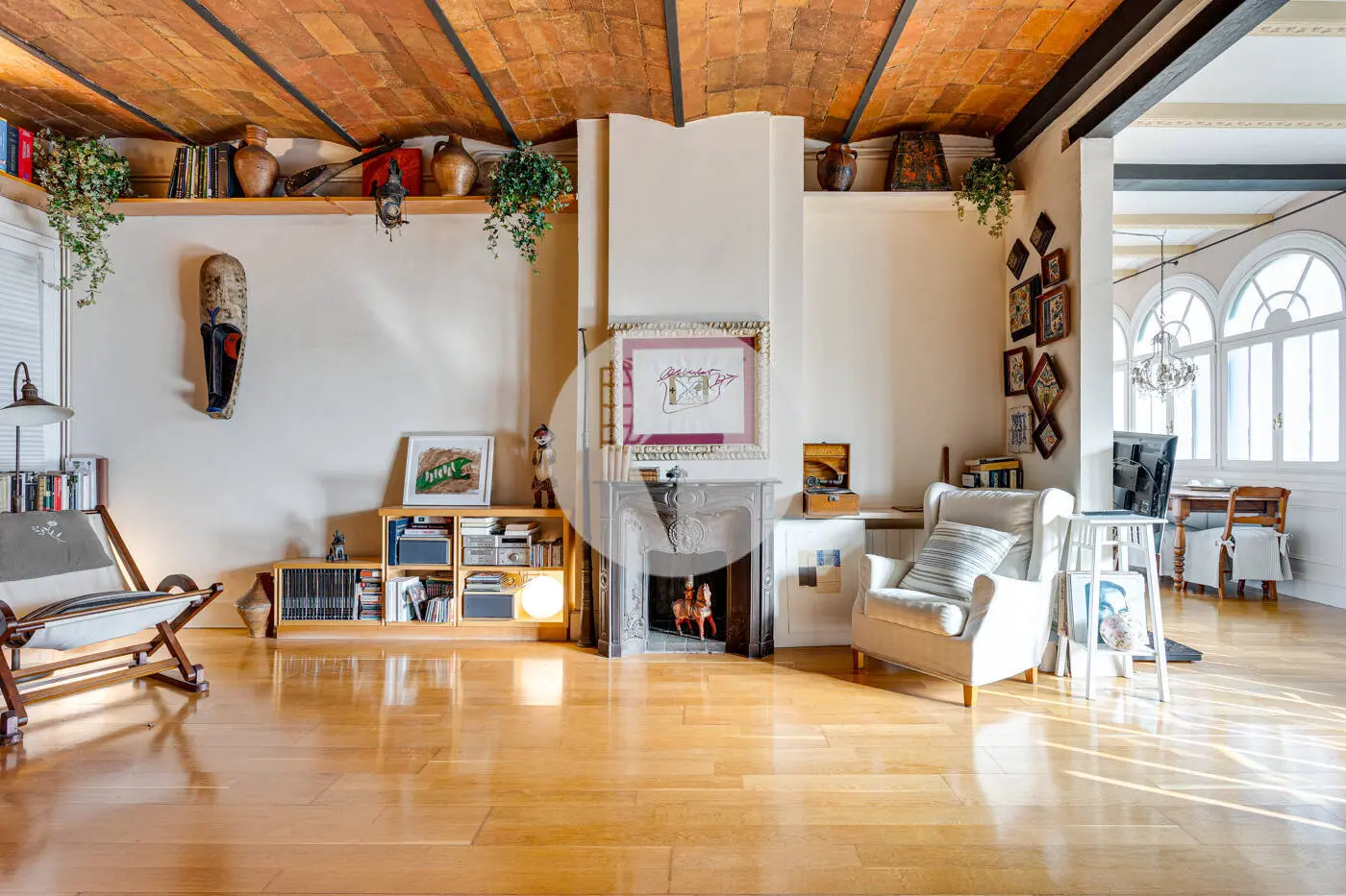 Singular vivienda de 188 m² ubicada junto al Mercat del Ninot, Barcelona - imagen 8