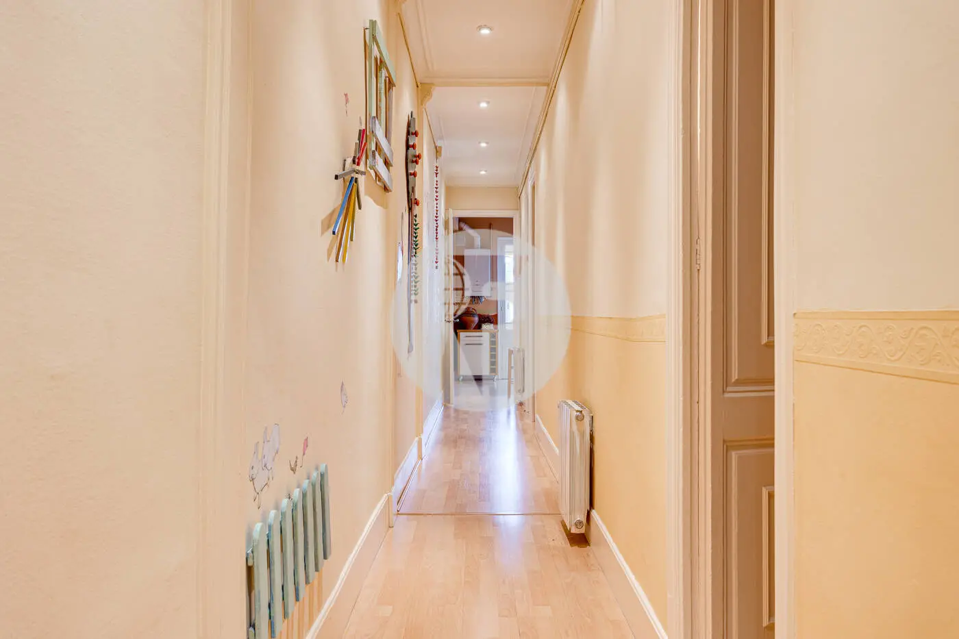 Singular vivienda de 188 m² ubicada junto al Mercat del Ninot, Barcelona - imagen 38