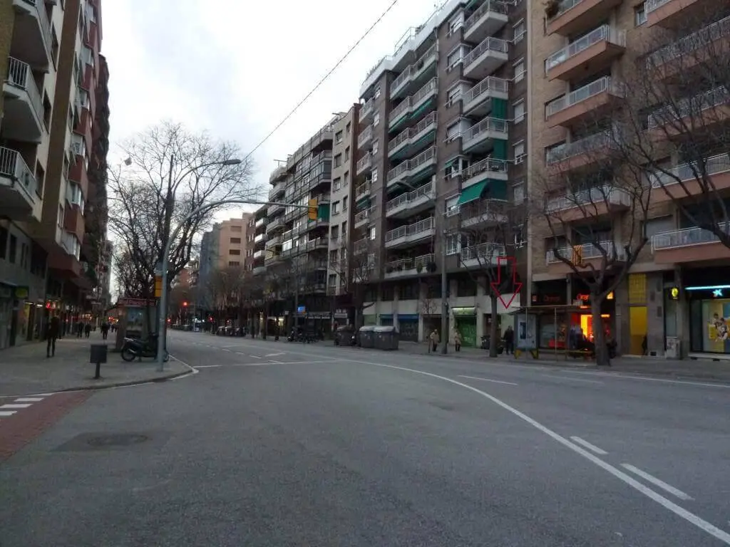 Plaça d'aparcament en venda a Les Corts, Barcelona 6