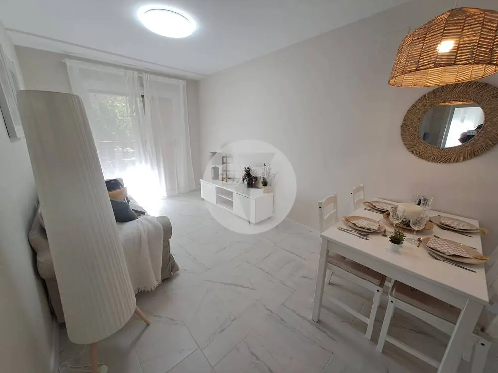 Pis modern i elegant de 84 m² a Sant Feliu de Llobregat 13