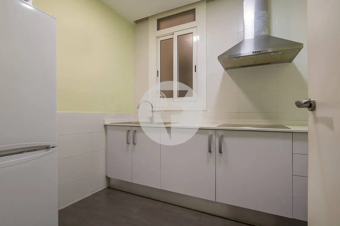 Apartment for sale in Tallers street, Gothic Quarter, Barcelona 4