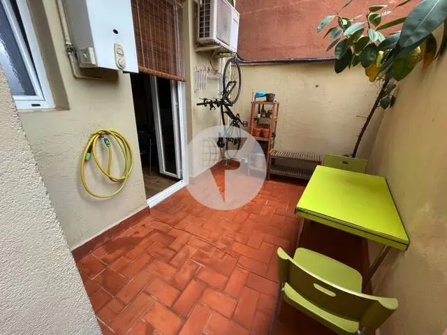 Fully renovated house for sale located in the Antiga Esquerre de l'Eixample in Barcelona. 2