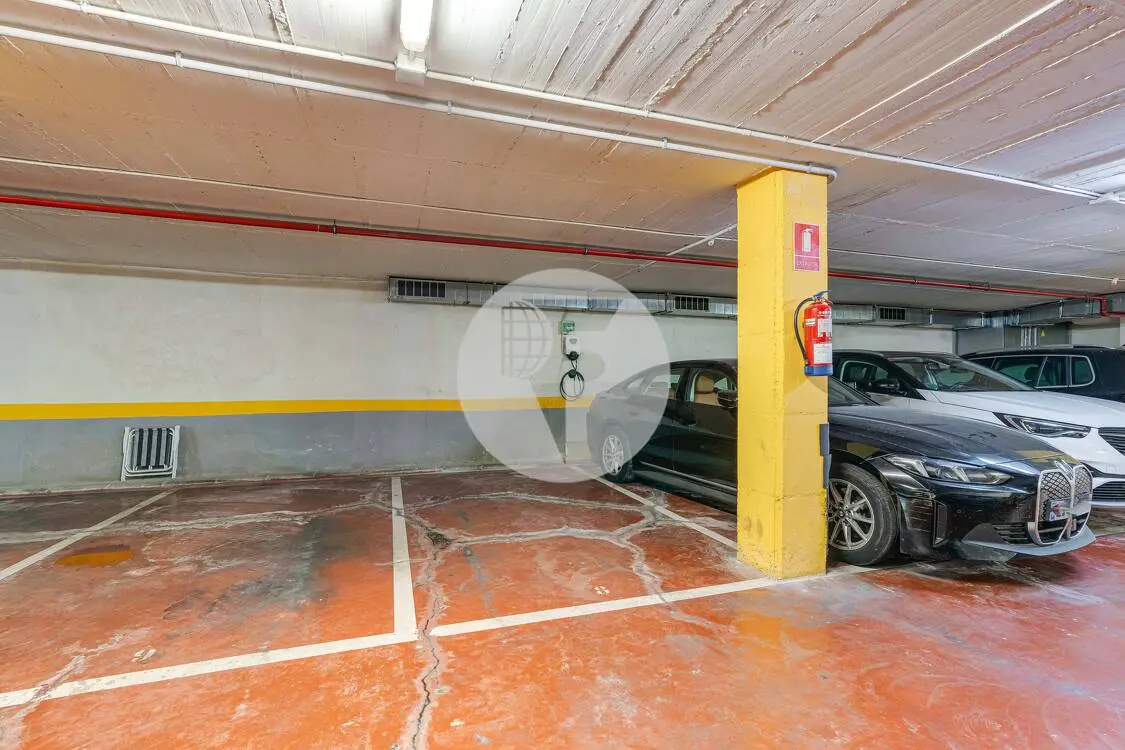 Planta baja en venta con parking y trastero incluidos – Inmueble alquilado en Pere IV (Barcelona) - imagen 26
