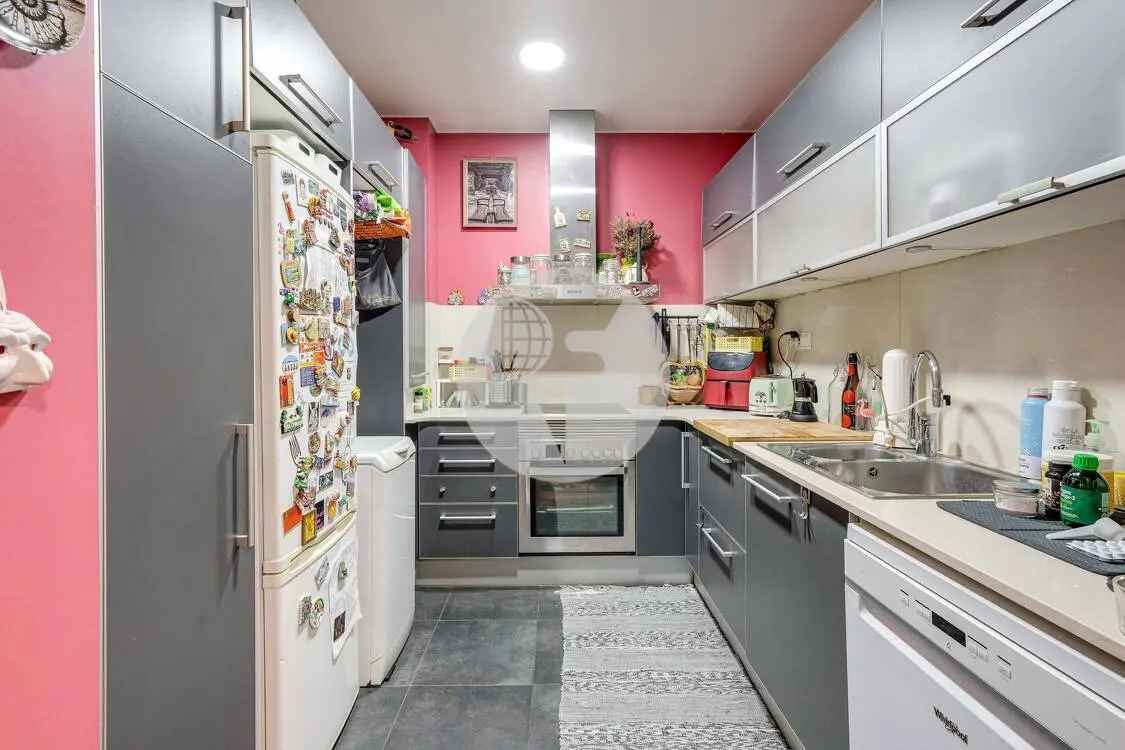 Planta baja en venta con parking y trastero incluidos – Inmueble alquilado en Pere IV (Barcelona) - imagen 8