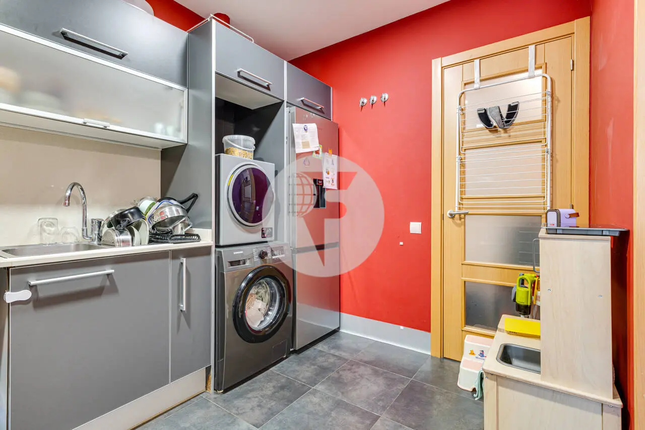 Planta baja en venta con parking y trastero incluidos – Inmueble alquilado en Pere IV (Barcelona) - imagen 18
