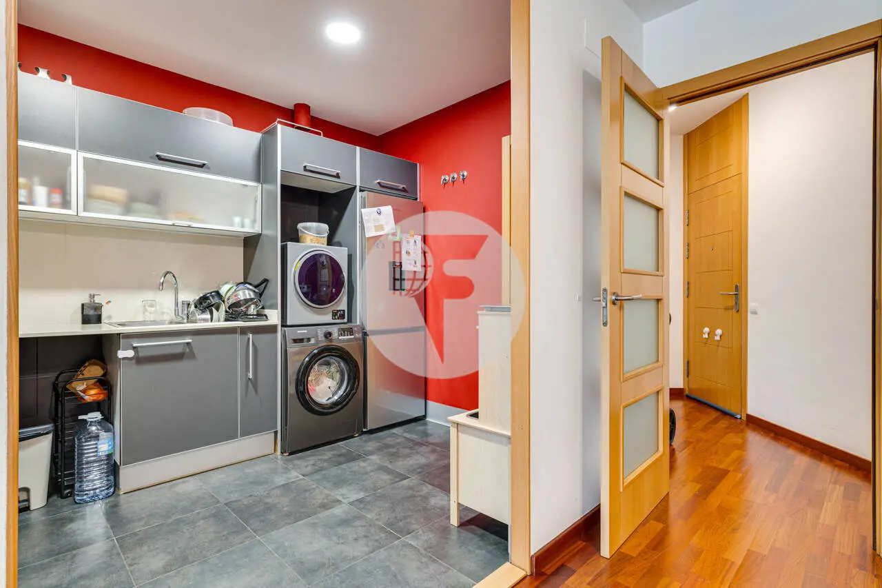 Planta baja en venta con parking y trastero incluidos – Inmueble alquilado en Pere IV (Barcelona) - imagen 16