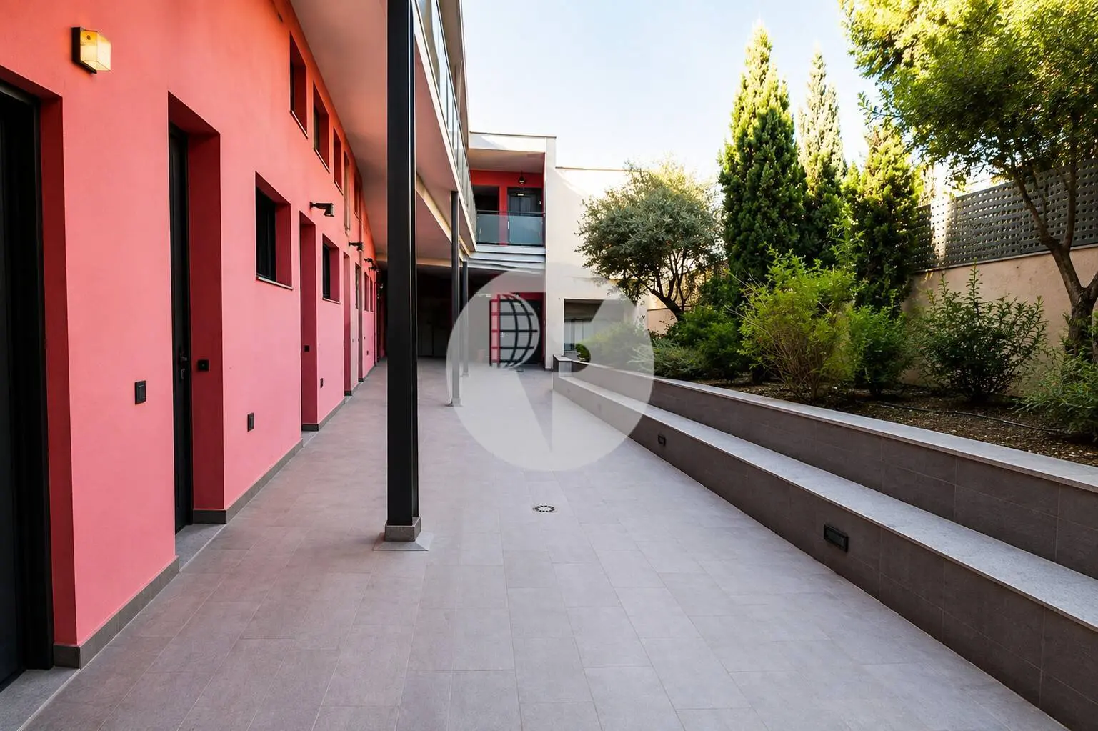 Dúplex en venta con parking y trastero incluidos – Inmueble alquilado en Pere IV (Barcelona) - imagen 15