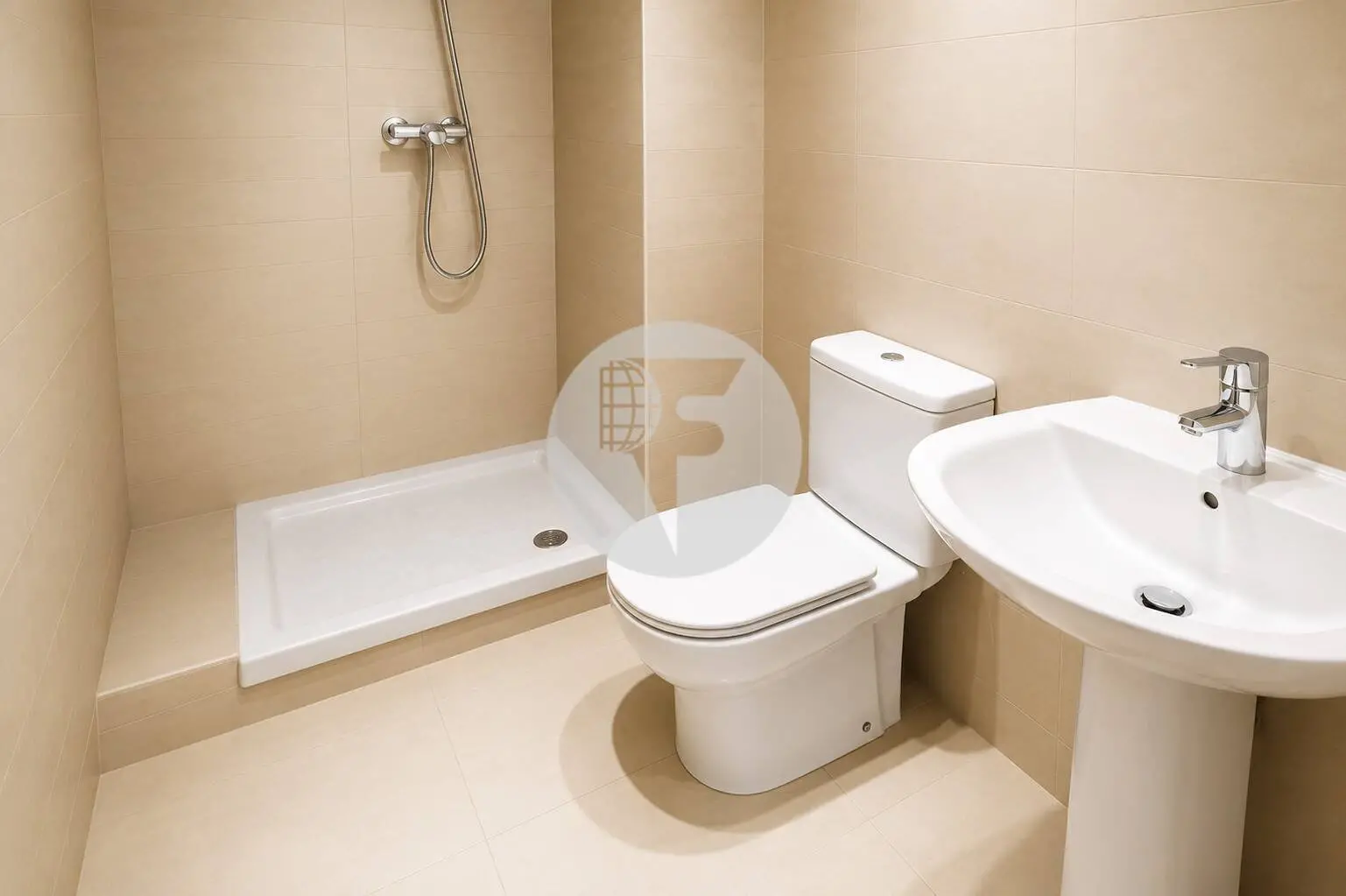 Dúplex en venta con parking y trastero incluidos – Inmueble alquilado en Pere IV (Barcelona) - imagen 12
