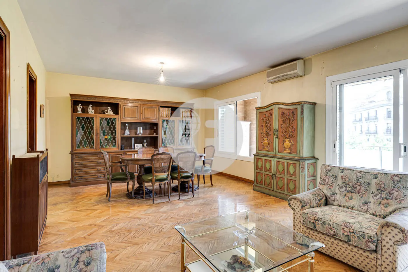 Residencia exclusiva con amplia terraza en Gran Via – Eixample de Barcelona - imagen 6