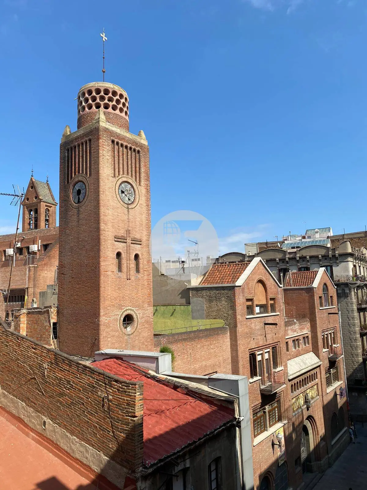 Piso reformado con balcón junto al Mercat de Sant Antoni - imagen 7
