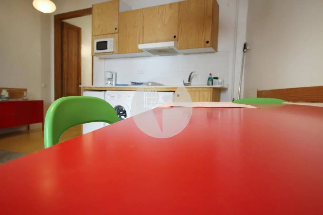 Piso con terraza y licencia turística en El Raval - imagen 49