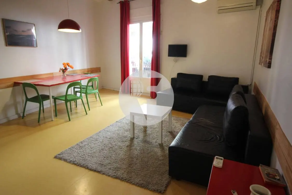 Piso con terraza y licencia turística en El Raval - imagen 46