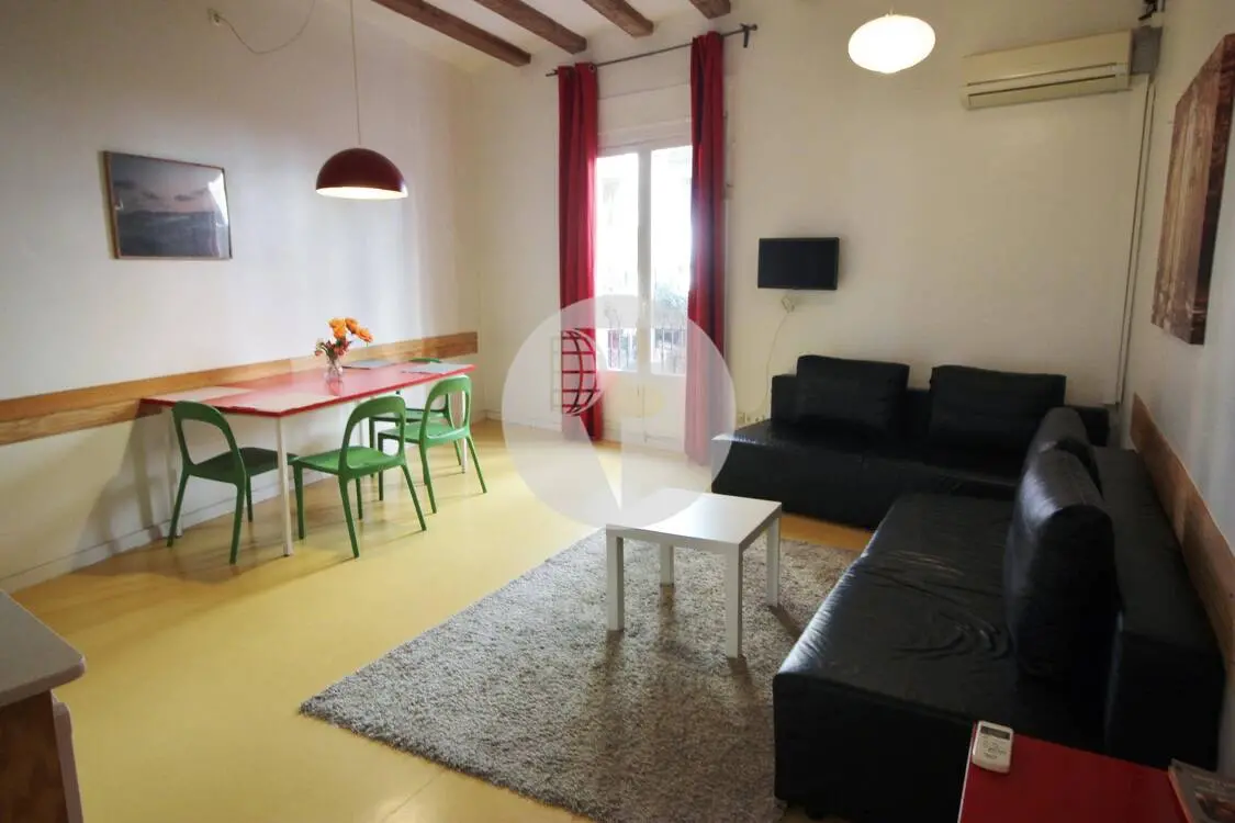 Piso con terraza y licencia turística en El Raval - imagen 45