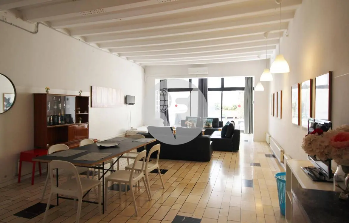 Piso con terraza y licencia turística en El Raval - imagen 4