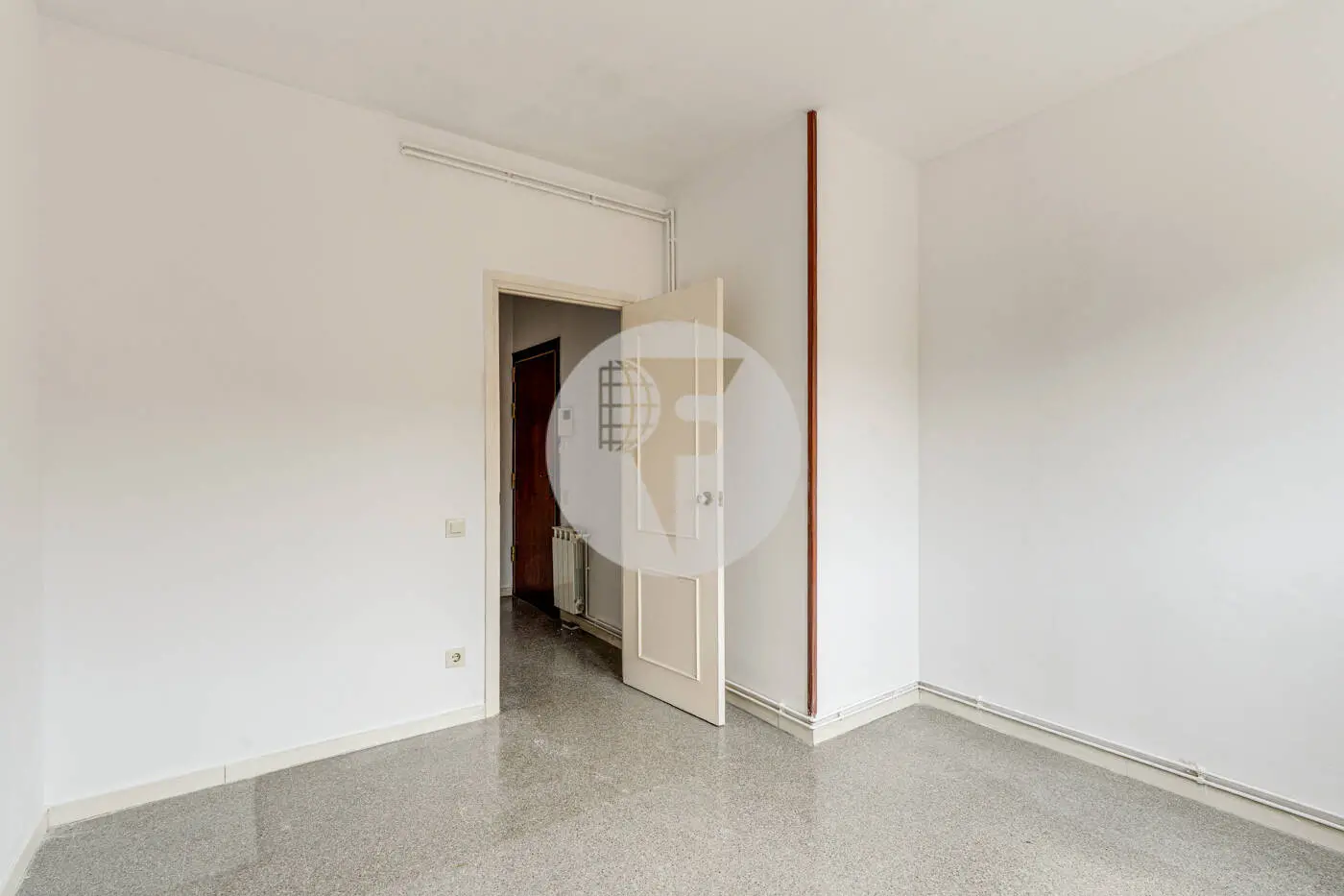 Vivienda exterior con balcón y ascensor junto al mar, en Ciutat Vella - imagen 13