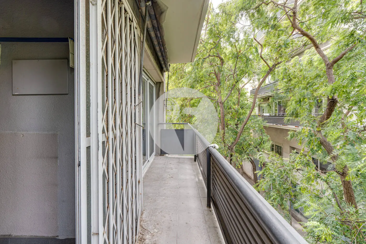 Vivienda exterior con balcón y ascensor junto al mar, en Ciutat Vella - imagen 2