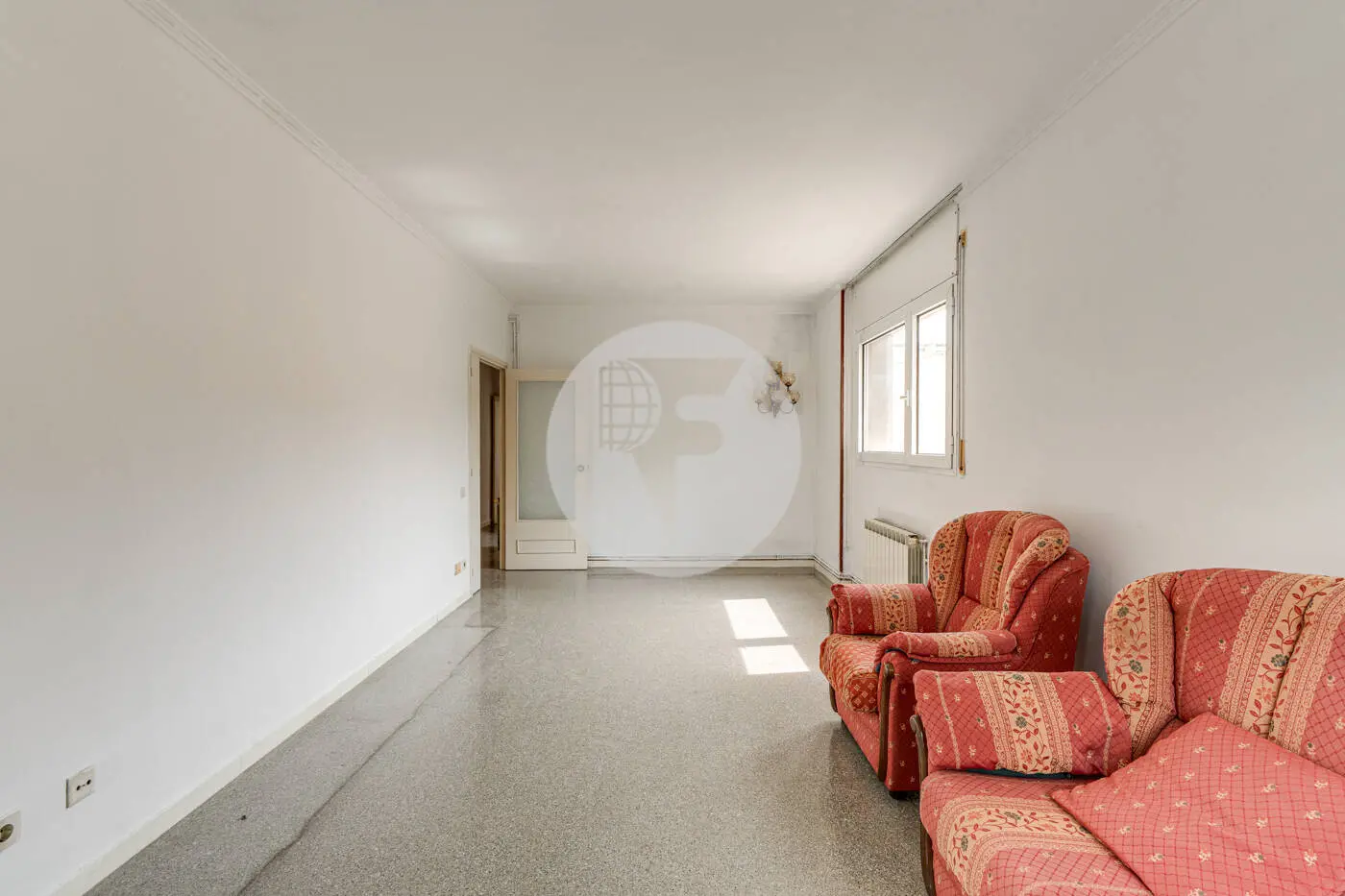 Vivienda exterior con balcón y ascensor junto al mar, en Ciutat Vella - imagen 6