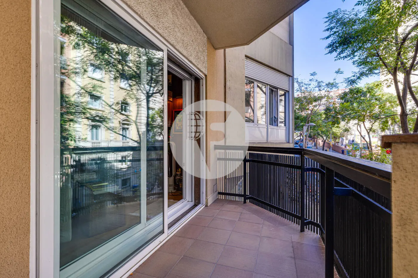 Vivienda de 114 m² en la calle Calvet - imagen 7