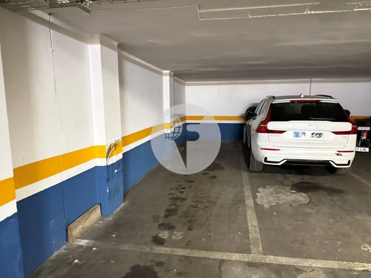 Plaza de parking en venta – Calle Teodora Lamadrid, 52-60, Barcelona - imagen 2