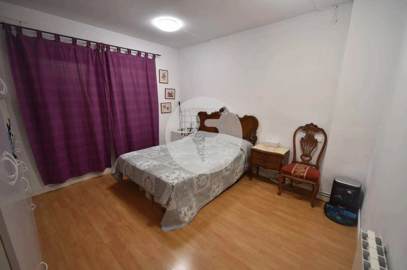 Piso tranquilo con patio privado y gran potencial en el corazón del Eixample - imagen 11