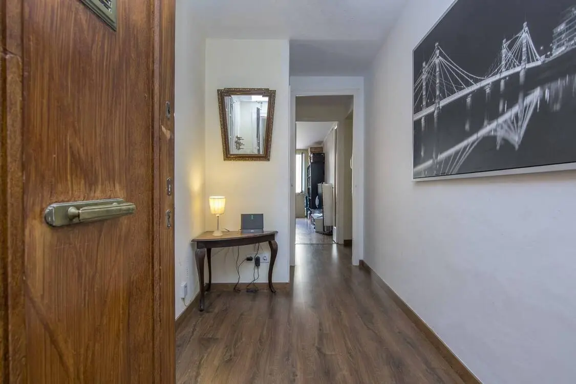 Apartment for sale in Tallers street, Gothic Quarter, Barcelona 2