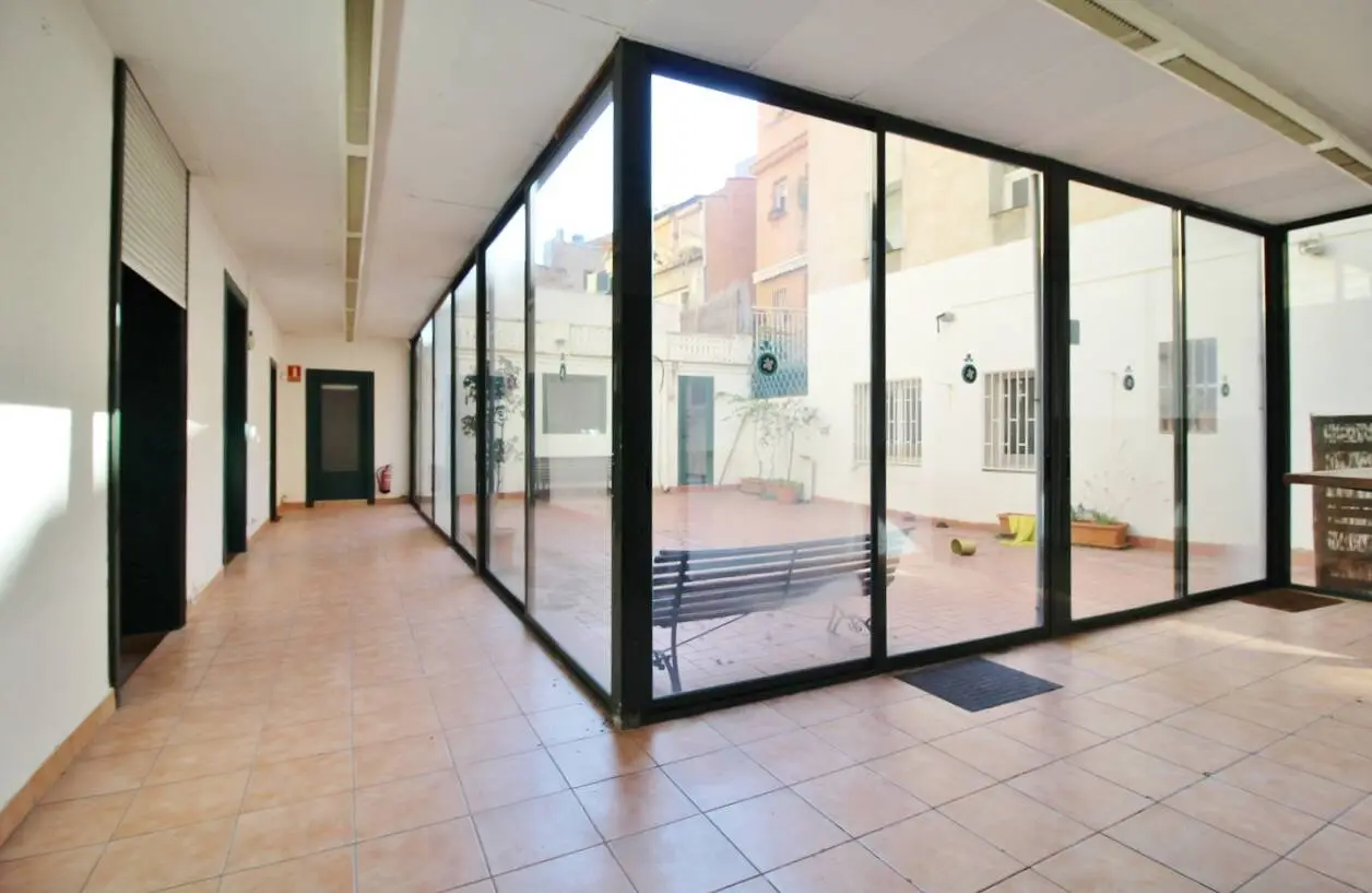 Property of 456m² in the emblematic and charismatic Gòtic neighbourhood 6