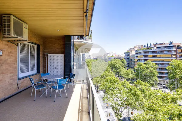 Exclusive Residence with a Spacious Terrace on Gran Via – Eixample, Barcelona
