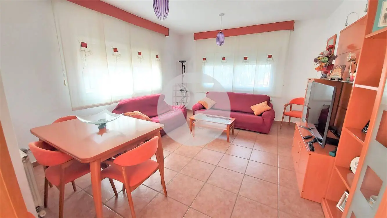 Charming house with two spacious living rooms and a spectacular barbecue in Can Palet de Vista Alegre. 5